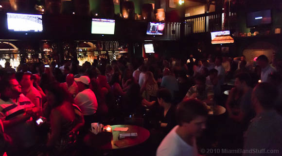 brickellirishpub_2010-07-17_05