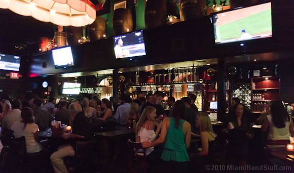 brickellirishpub_2010-07-17_13