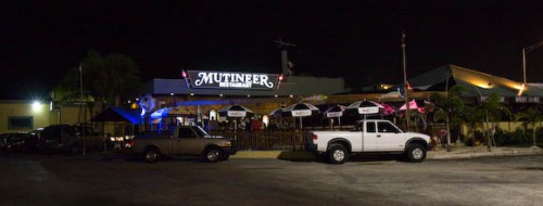 Mutineer Restaurant (wharf Lounge): December 12, 2007closed 